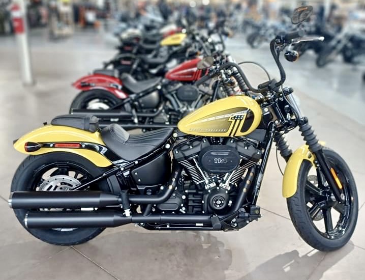 Rod Fitzwell at Hampton Roads Harley Davidson WNOR FM99